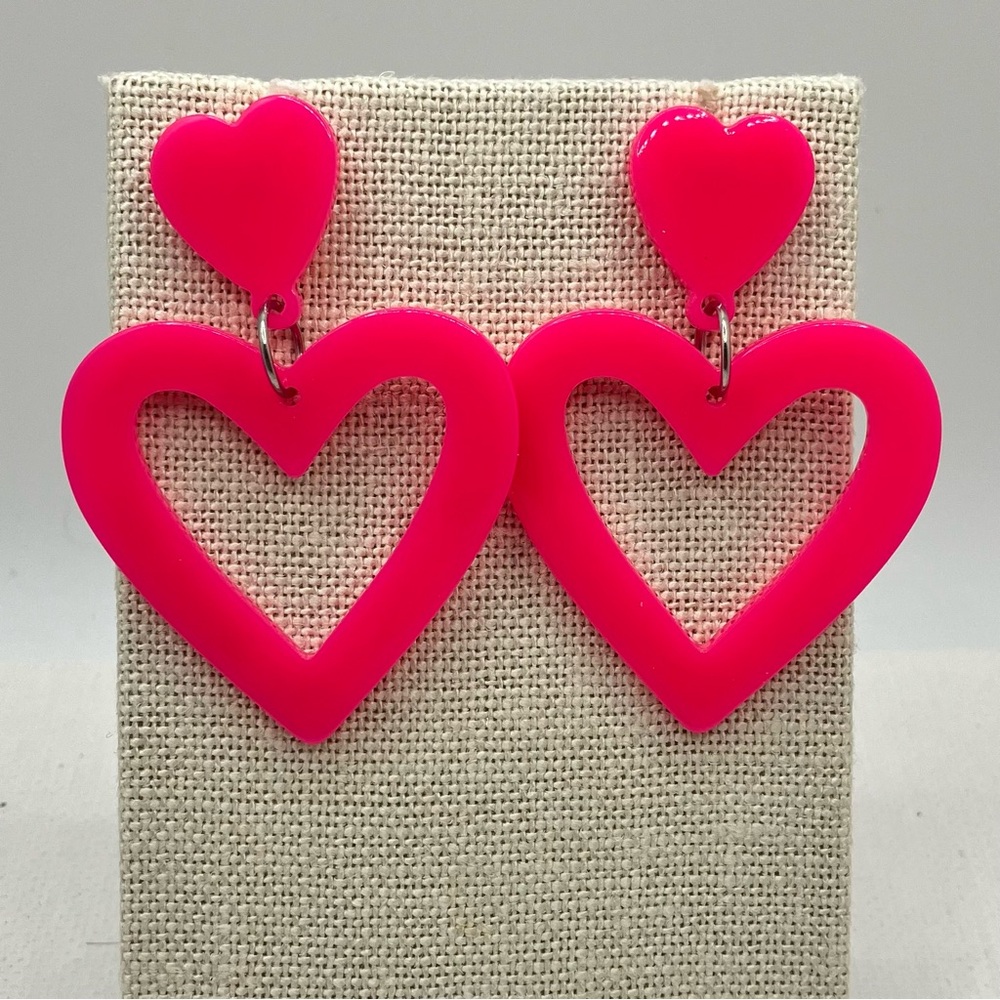 Hot Pink Acrylic Heart Dangle Fashion Earrings MN-5